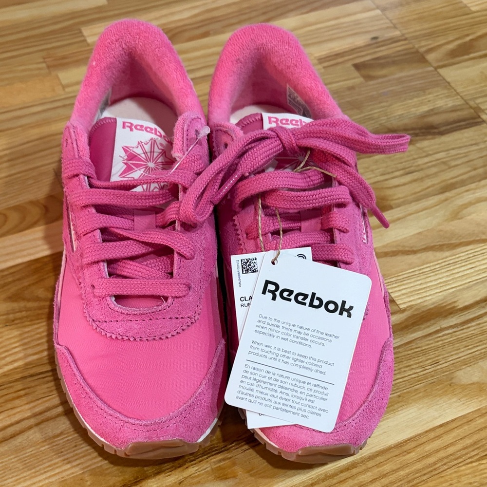 Reebok Classic AZ Vibrant Pink Athletic Shoes